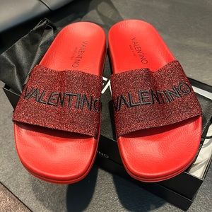 Valentino Spa slides